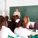 EDUCAÇÃO DE JOVENS E ADULTOS